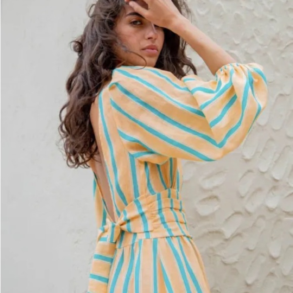 NWT VRG GRL Striped cream & teal Maxi Dress with Balloon Sleeves - size 10 AU